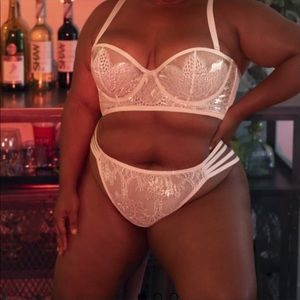 *RESERVED* Savage X Fenty bustier and panty set